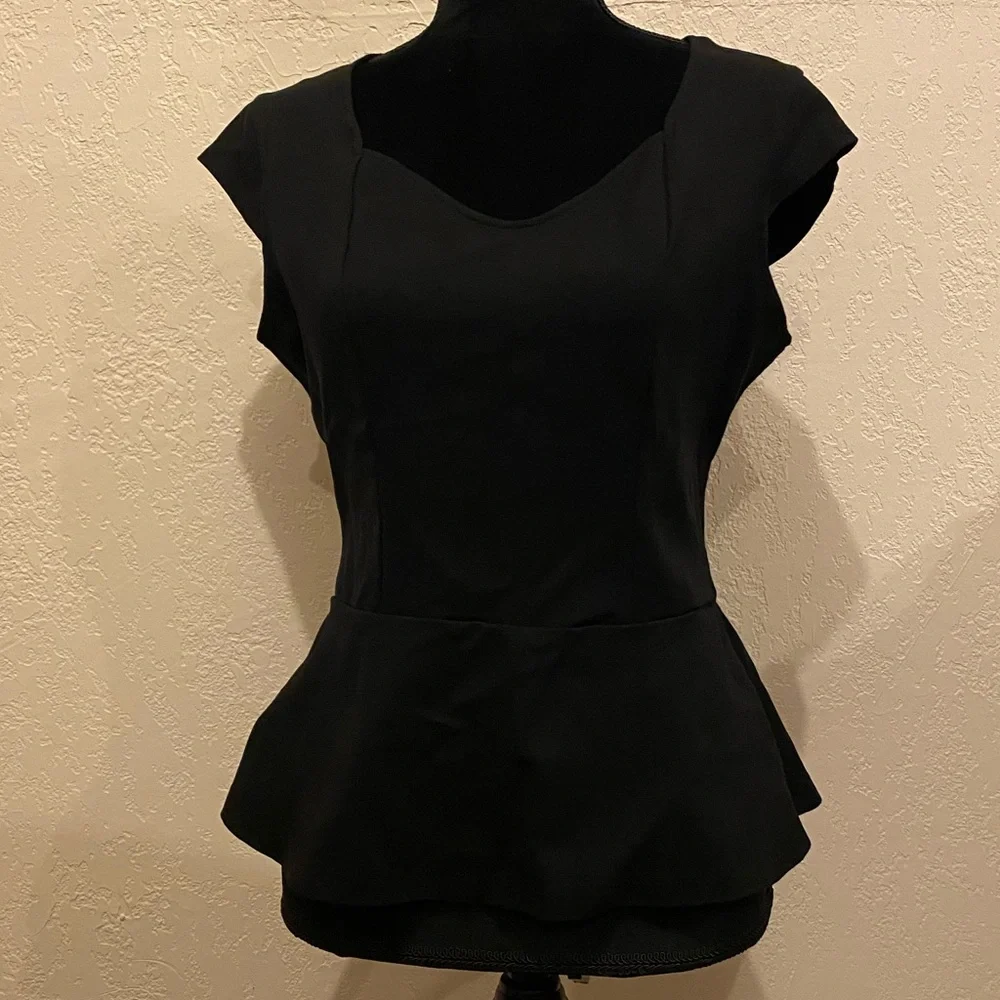 Black peplum top - Picture 6 of 10